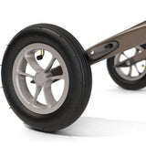 Carbon Rollator Overland - luftbereift mit Profilreifen von byAcre